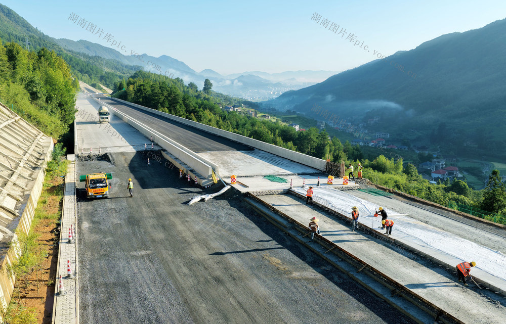 城步 龙胜 高速 建设 竣工通车 明年春节前
