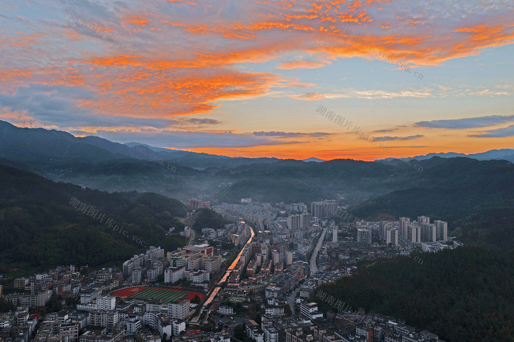 湖南桂东 清早 山城 画