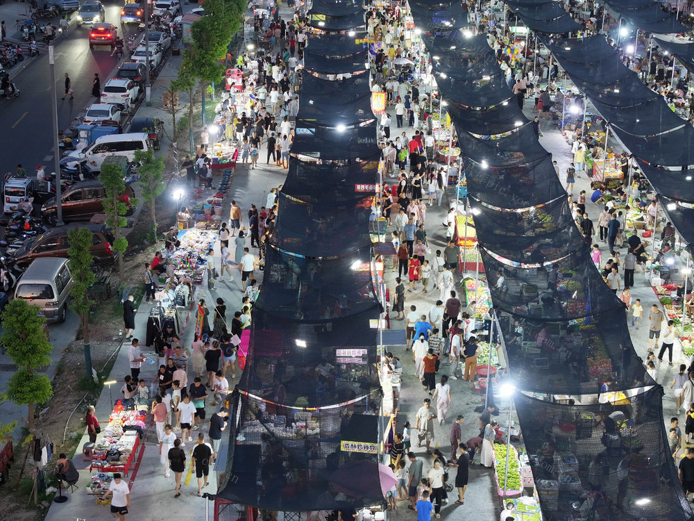 消费  地摊  夜市  城市管理