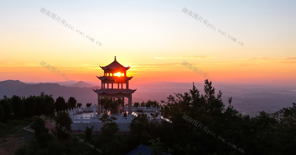 风景  风光 自然  日出  旅游  乡村  