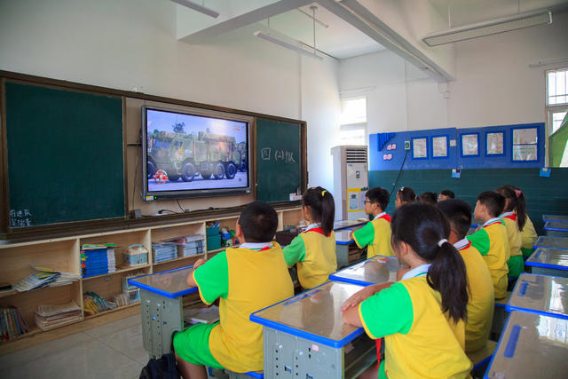 阅兵  爱国主义