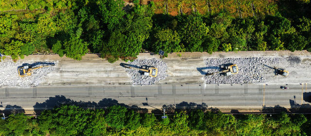 嘉禾：公路大修 助力发展