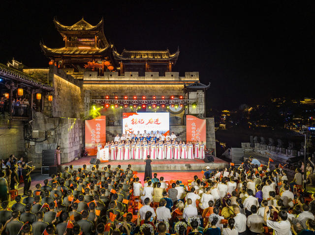 国防教育 爱国情怀 乾州古城