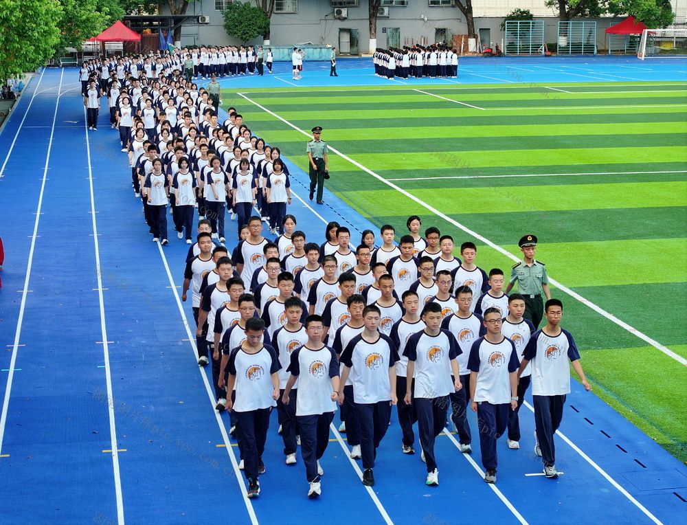 军训 长郡  高中 正步