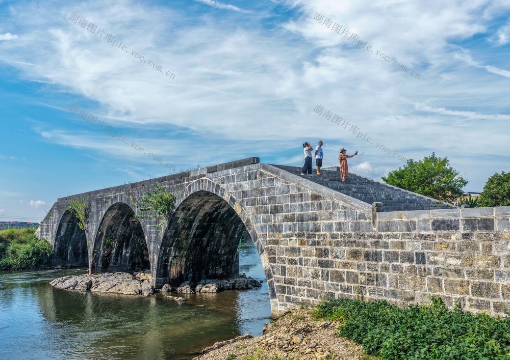 湖南道县：古桥焕新生