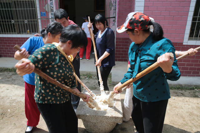 湖南桂东 石臼 糍粑 香 丰收节