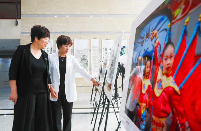 摄影  书法  美术  联展  迎国庆