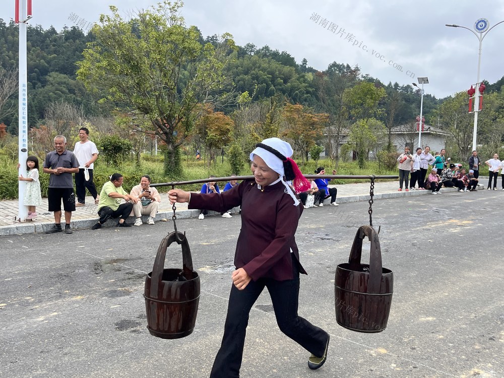 牙屯堡镇；村民运动会