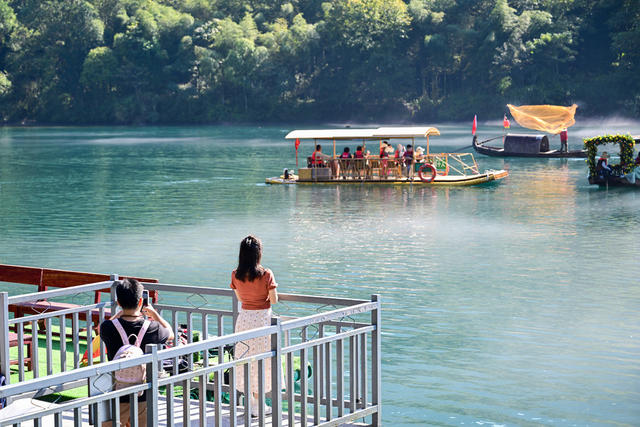 资兴市 东江湖 雾漫小东江 国庆假期