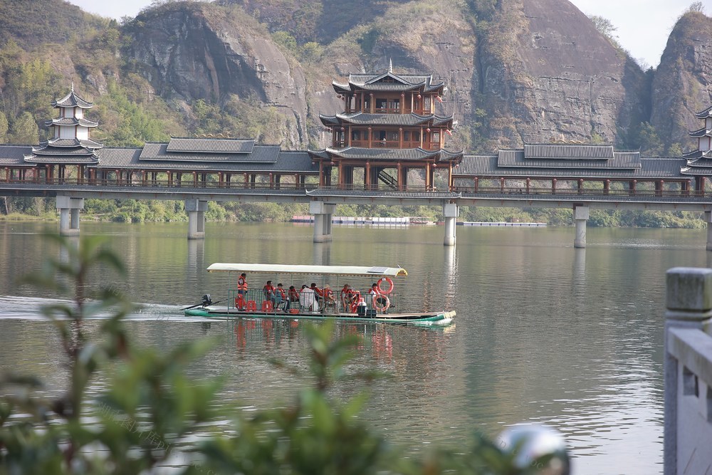国庆、假期、旅游、生态游、江河