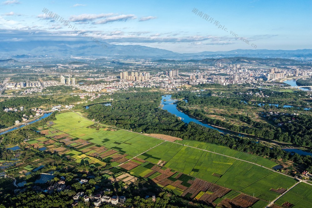 湖南道县：乡村晨景美