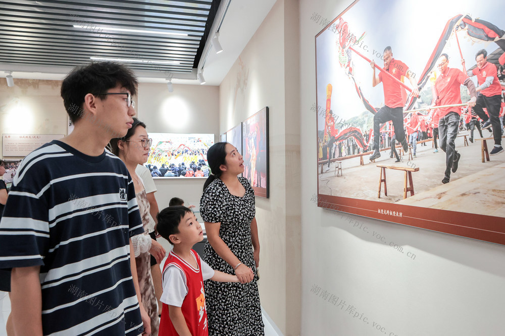 临武县--龙狮文化受青睐