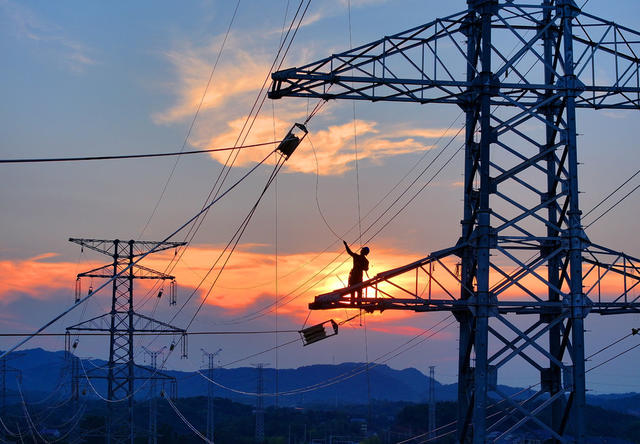 高温 橙色 预警 施工 错时 