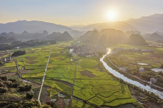 湖南道县：秋染田园 丰收在望