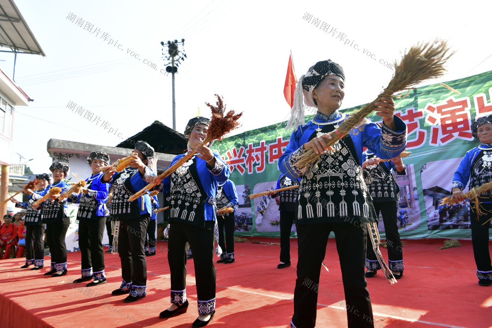 群文 丰收 百姓  喜庆 风貌