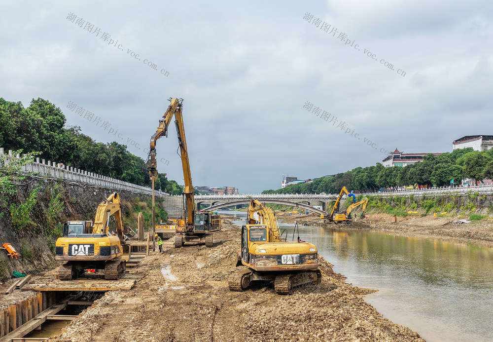 湖南道县：污水管网改造忙