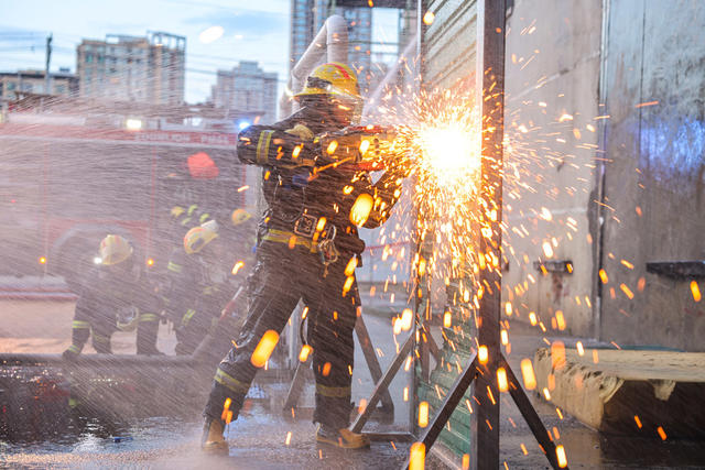 消防 比武 竞赛 训练