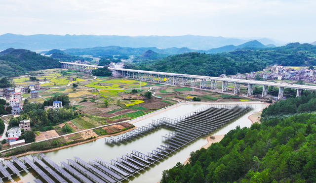 光伏  渔光  互补  生态  新能源