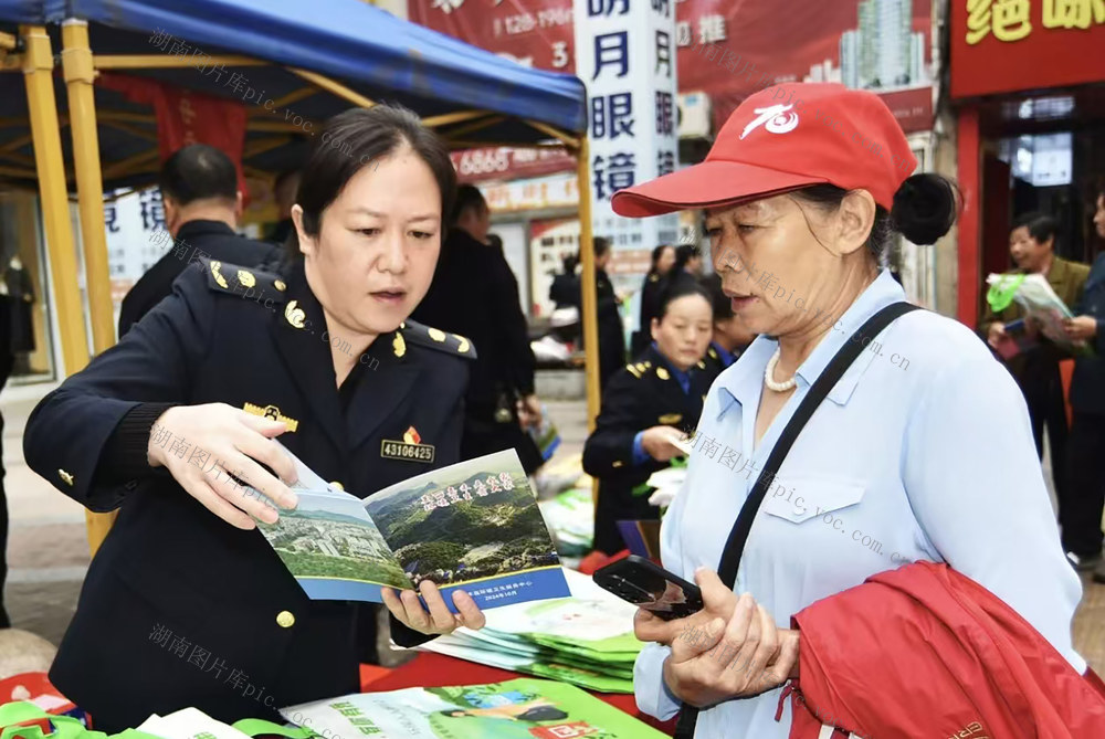 嘉禾：多彩活动庆祝环卫·工人节·