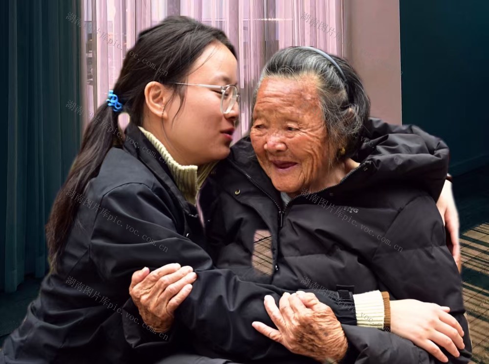 胜似亲人的拥抱