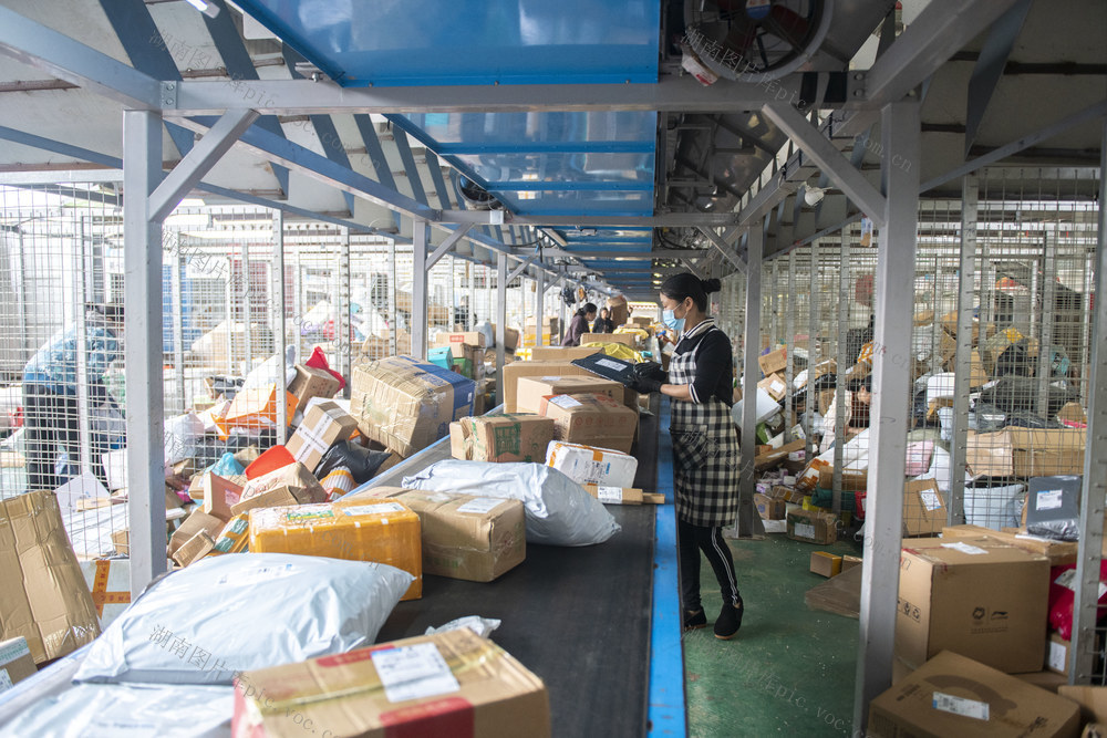  分拣 快递 双十一 物流 高峰