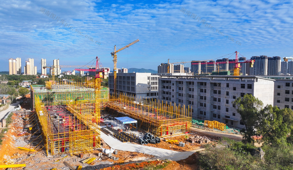 重点  教育  工程  加速  推进