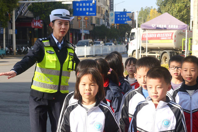 嘉禾： 文明交通 安全同行