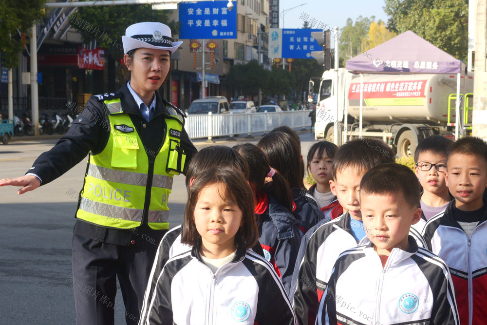 嘉禾： 文明交通 安全同行