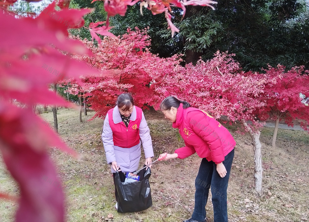 湖南桂东 志愿者 景区 保洁 国际志愿者日