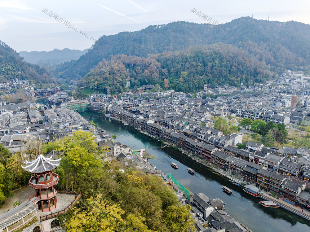 凤凰古城 泛舟 沱江