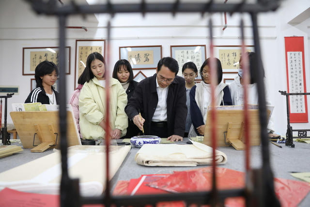 社团 活动 教育