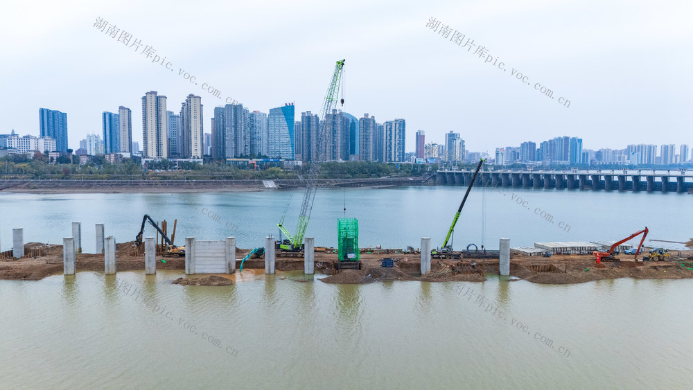 寒潮来袭 项目施工 潇湘船闸 水运交通