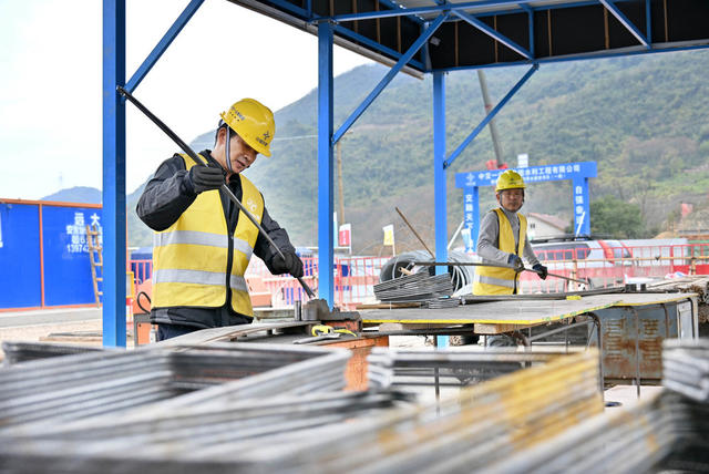 山区  安全饮水  供水工程  管网建设  升级提质
