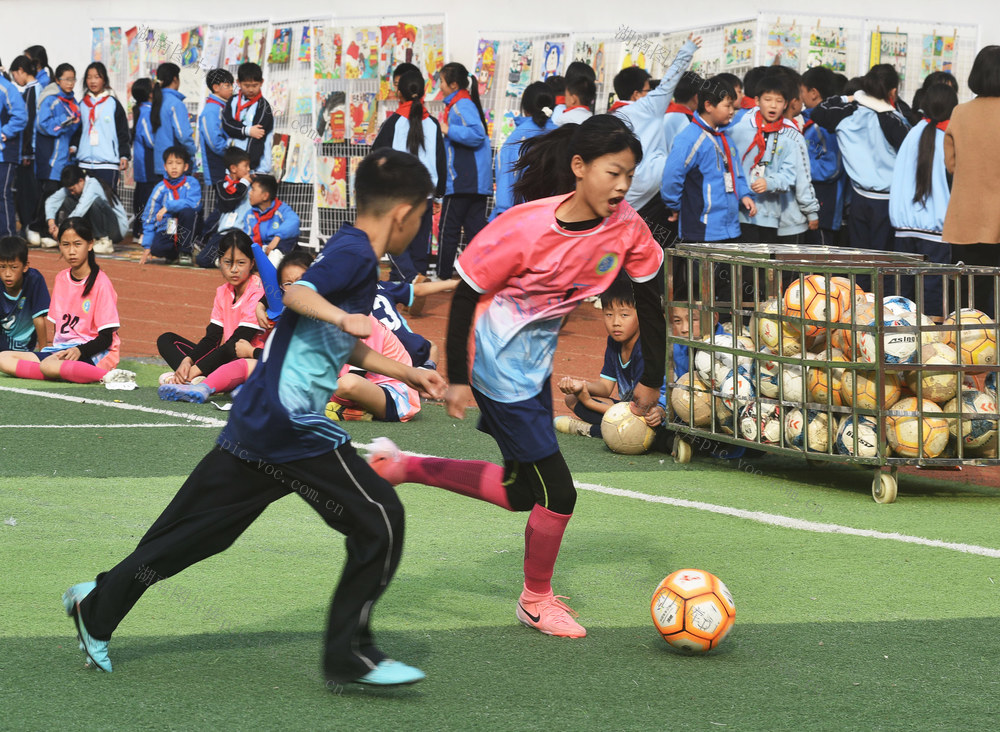 嘉禾：乐享足球运动