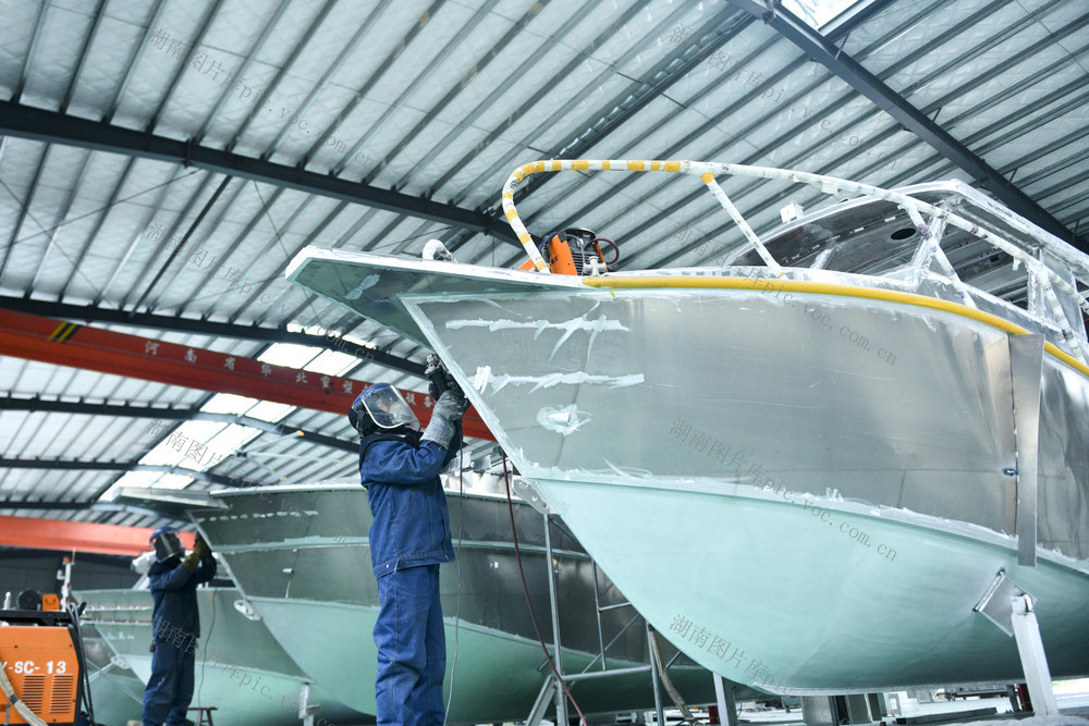 船舶  赶订单 市场 游艇 国外市场  年末