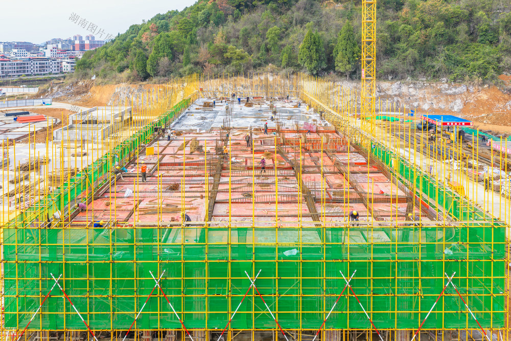 公共卫生服务体系   中医院  项目建设