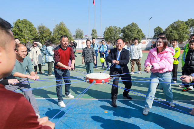 迎元旦   工会活动  同心鼓   趣味运动会