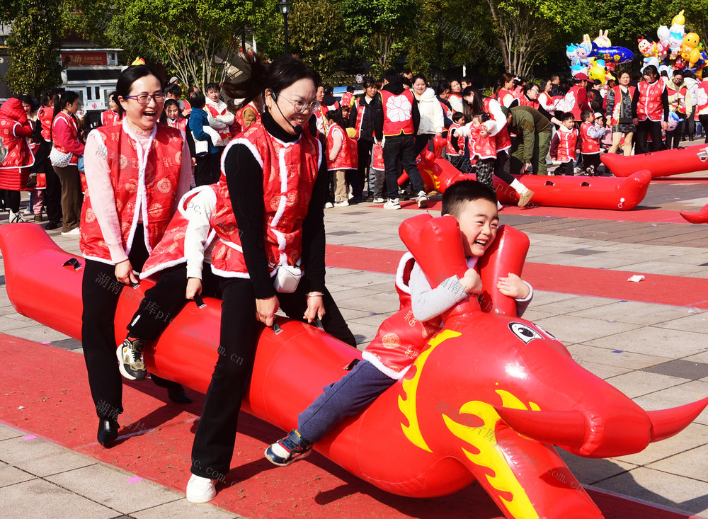 嘉禾：亲子运动迎新年