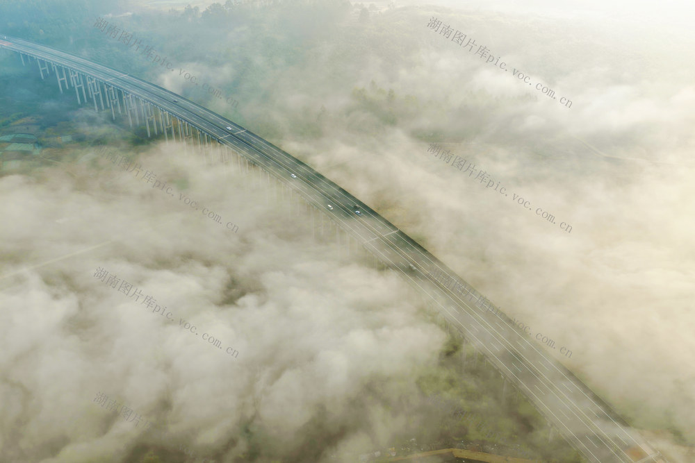 嘉禾：云端高速美如画