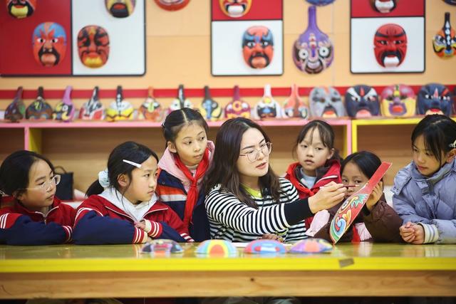 戏曲、美术课、教育、课后服务、学校