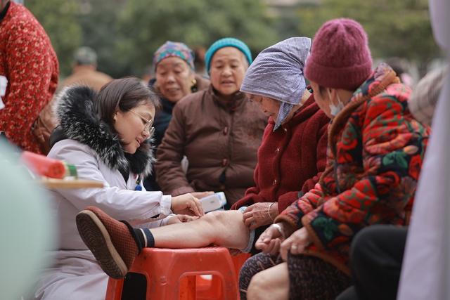 公益、义诊、健康、妇幼保健、医生、