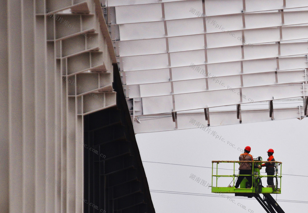 嘉禾：项目建设施工忙