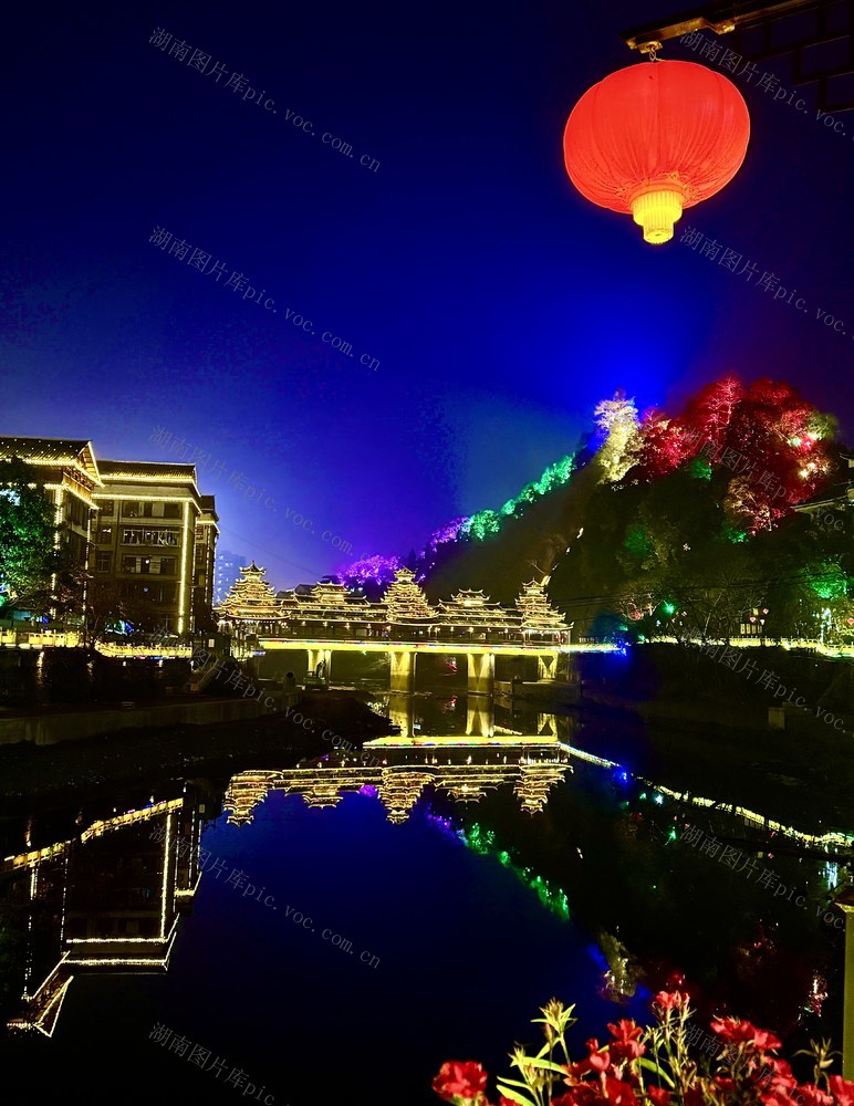 通道：城市夜景再添彩
