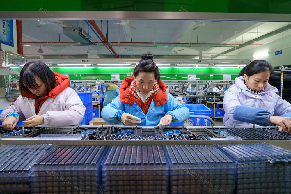 工业 民营企业 实体经济 开门红 赶订单