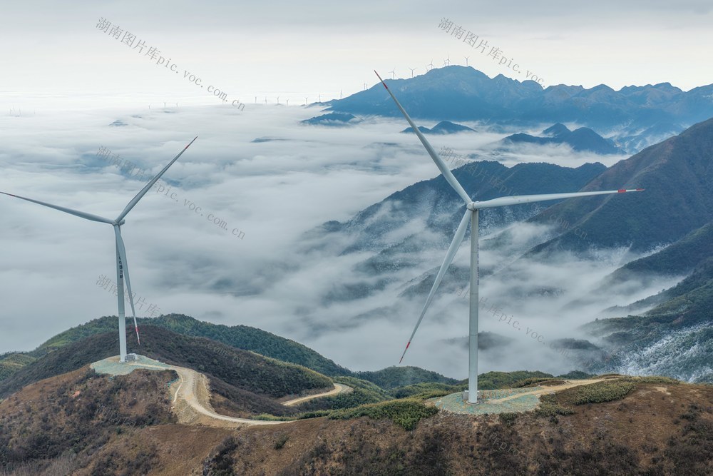 湖南道县：云端风电如画卷