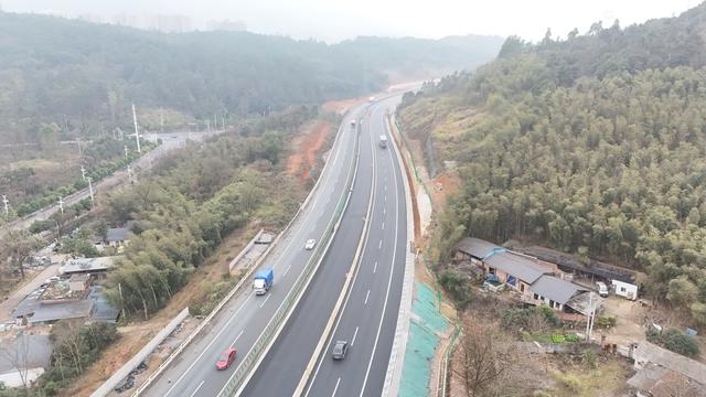 高速公路   交通  出行