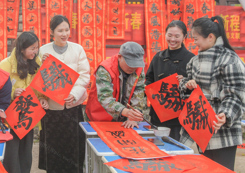 湖南道县：墨香迎新春