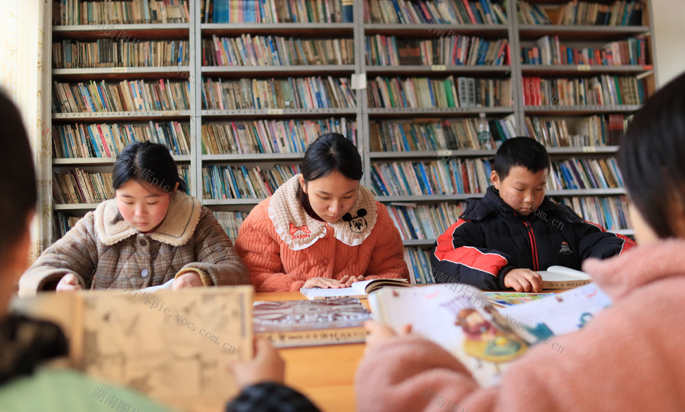 寒假 学生 读书 增长 知识 