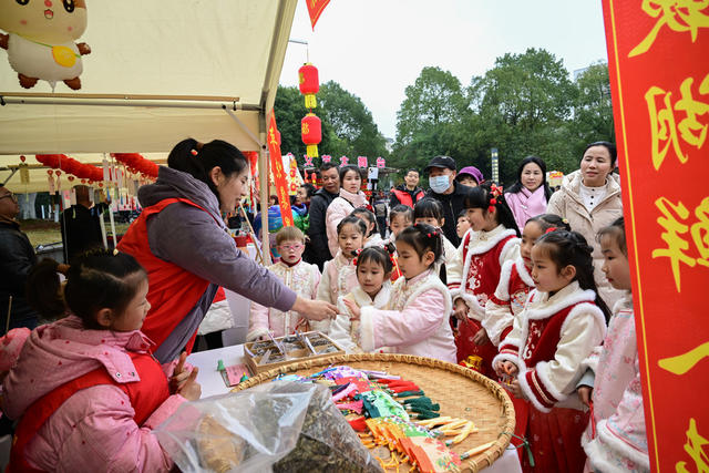 资兴 东江湖 文化集市 非遗 太极拳 中医养生 