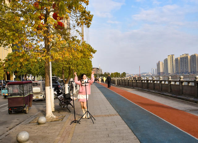 直播家乡美 欢喜迎小年